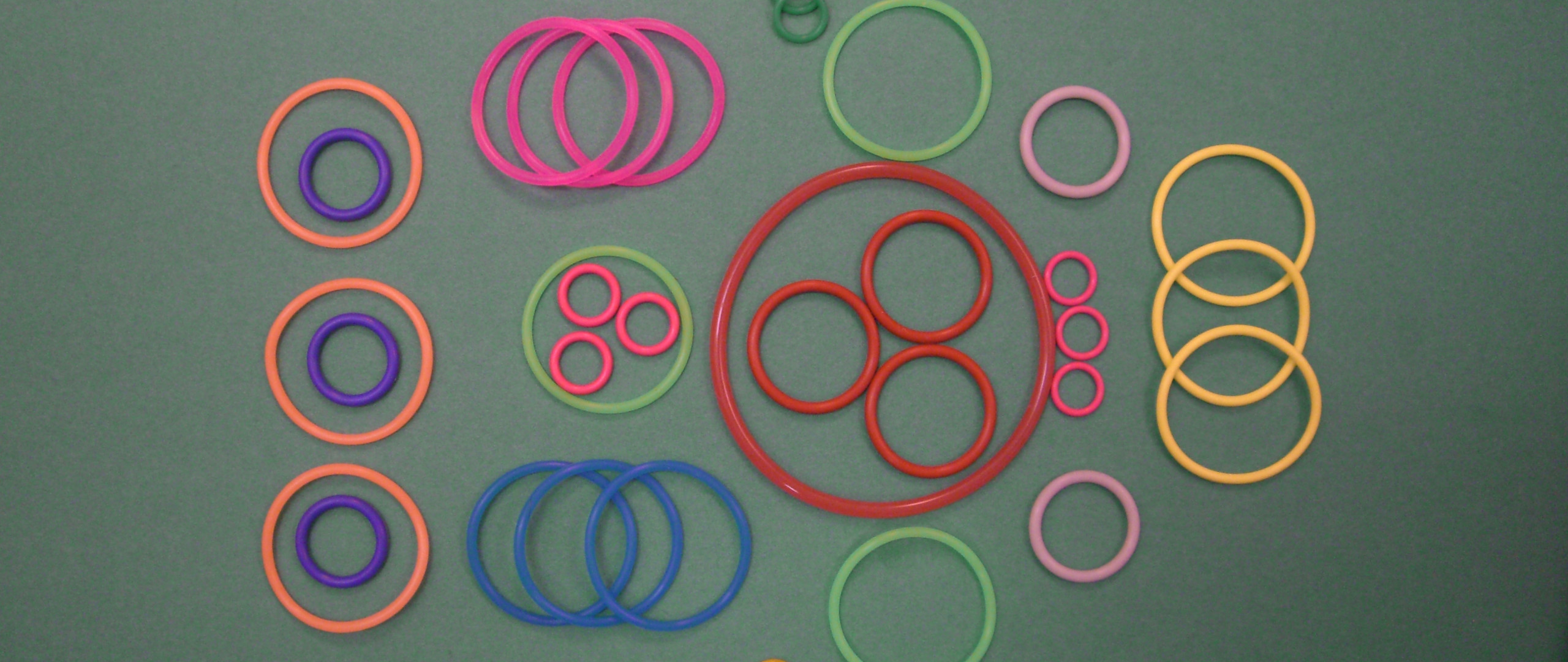 Oリングの材料(材質)選定 | Oリング・工業用ゴム・樹脂部品の華陽物産 
